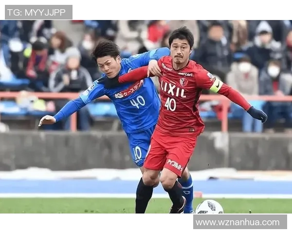 联广岛三迎战鹿岛鹿队争夺联赛关键三分的激烈对决